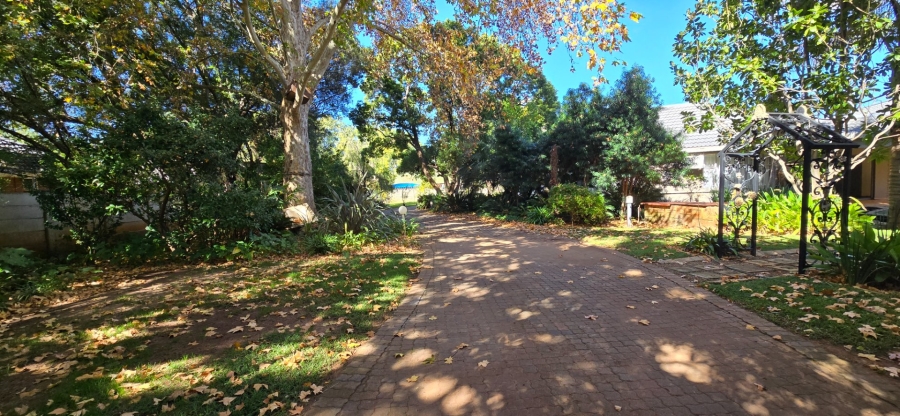 5 Bedroom Property for Sale in Stilfontein Ext 4 North West